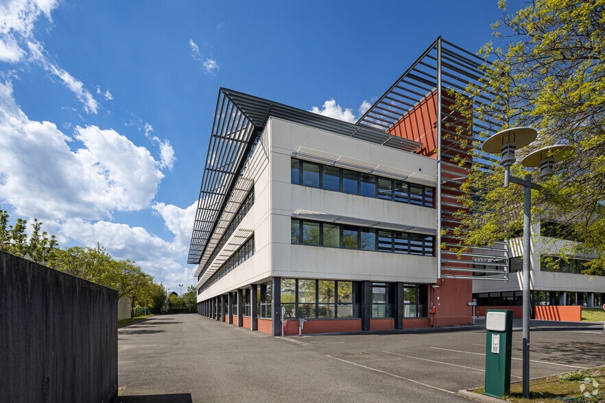 38 Allée Mégevie, Gradignan à louer - Photo principale – Image 1 sur 38