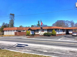 Plus de détails pour 1210 N 5th St, Stroudsburg, PA - Local commercial à louer