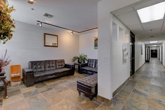 Plus de détails pour 2400 N Tenaya Way, Las Vegas, NV - Bureau à louer