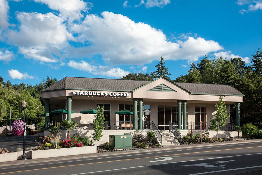 1167 McVey Ave, Lake Oswego, OR à louer - Photo principale – Image 1 sur 3