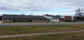 Plus de détails pour 890 Carman Ave, Westbury, NY - Bureau à vendre