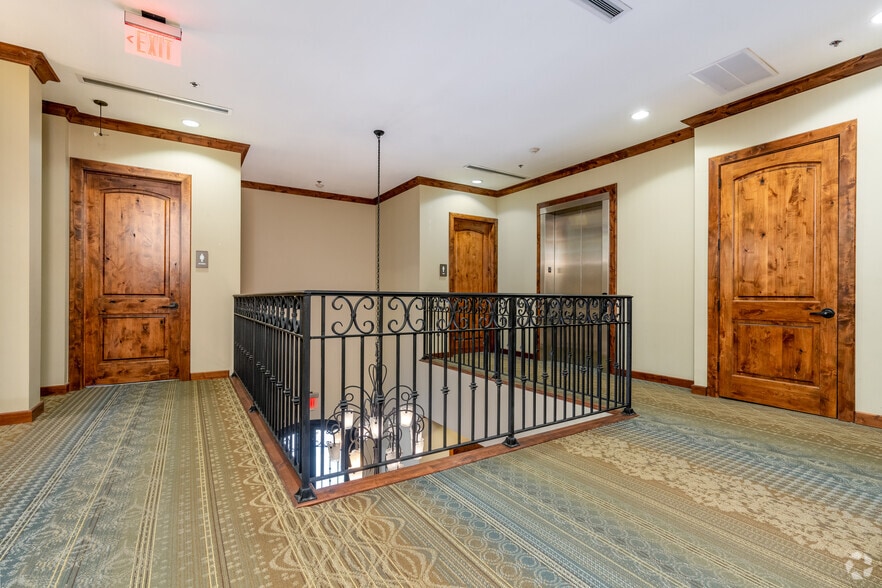 1121 S Carroll Ave, Southlake, TX à louer - Photo intérieure – Image 3 sur 13