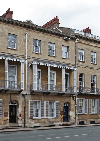 Plus de détails pour 28 Beaumont St, Oxford - Bureau à louer