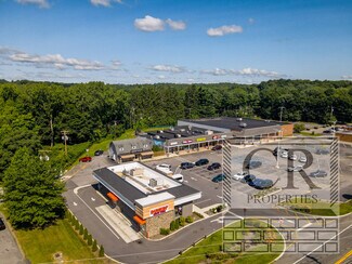 Plus de détails pour 40 Vassar Rd, Poughkeepsie, NY - Local commercial à louer