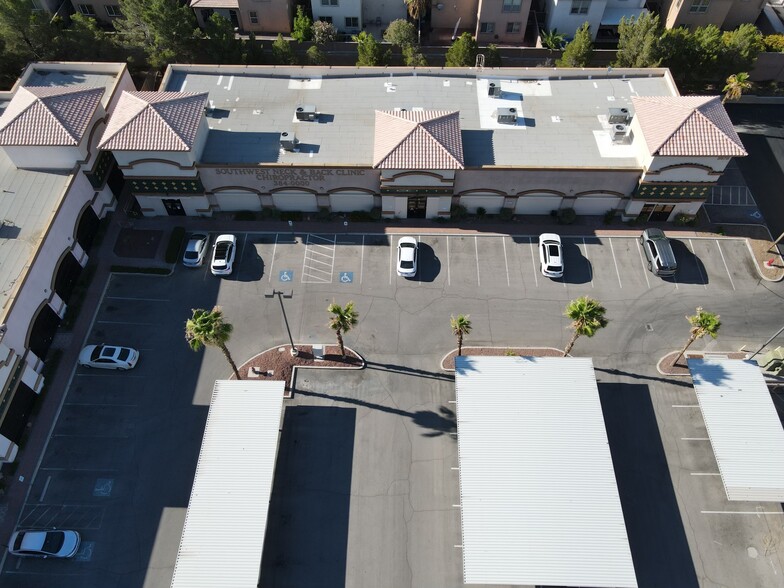 8678 W Spring Mountain Rd, Las Vegas, NV à vendre - Photo de l’immeuble – Image 2 sur 33