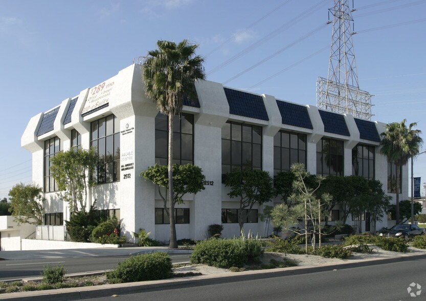 2512 Artesia Blvd, Redondo Beach, CA à louer - Photo de l’immeuble – Image 2 sur 36