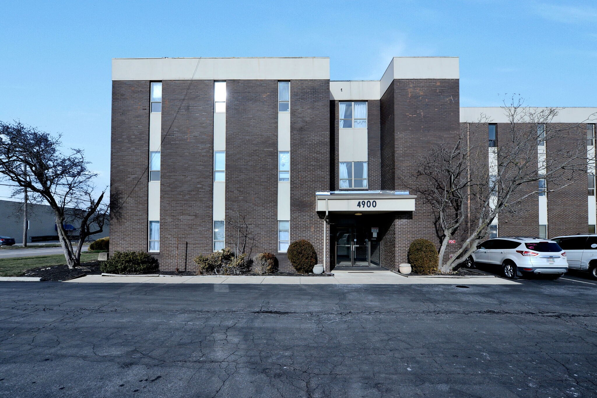 4900 Reed Rd, Columbus, OH à louer Photo principale– Image 1 sur 19