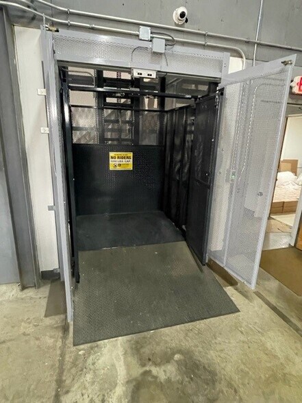 185 Sumner Ave, Kenilworth, NJ à louer - Photo de l’immeuble – Image 3 sur 12