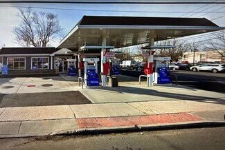 Plus de détails pour 566 Fulton St, Farmingdale, NY - Local commercial à vendre