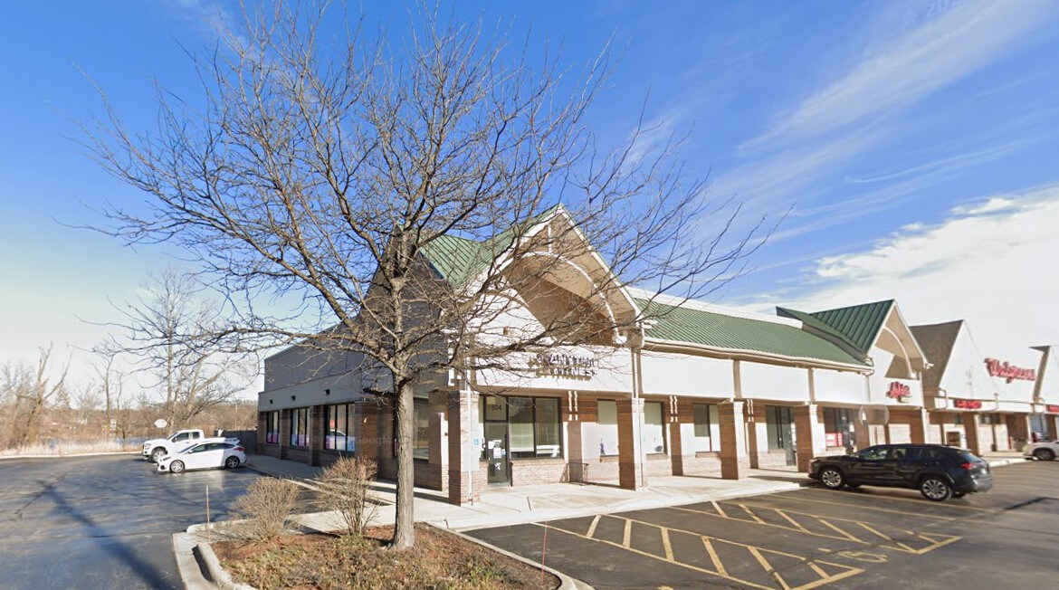 504 Northwest Hwy, Cary, IL à louer Photo de l’immeuble– Image 1 sur 6
