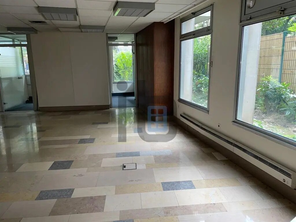 Bureau dans Neuilly-sur-Seine à louer Photo de l’immeuble– Image 1 sur 8