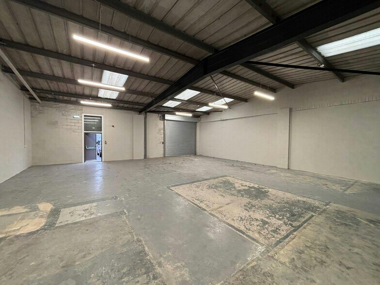 24-26 Albion Way, East Kilbride à louer - Photo de l’immeuble – Image 3 sur 6