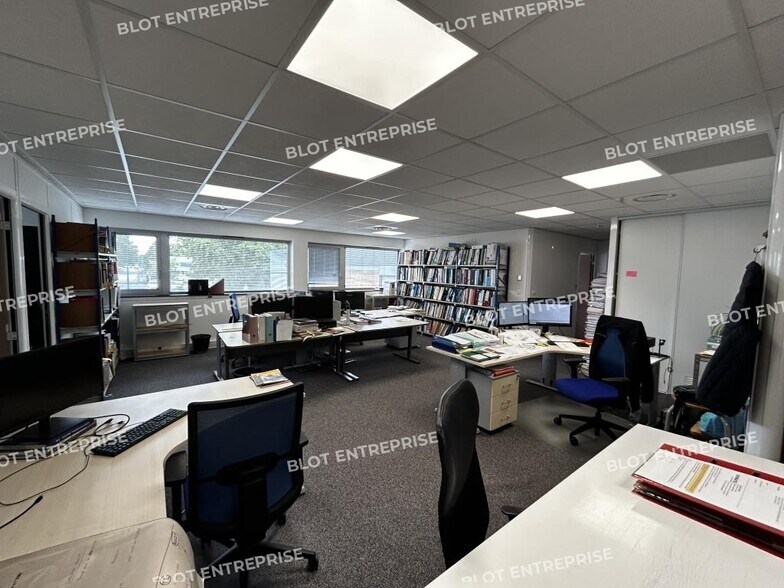 Bureau dans La Chapelle Sur Erdre à vendre - Photo intérieure – Image 3 sur 12