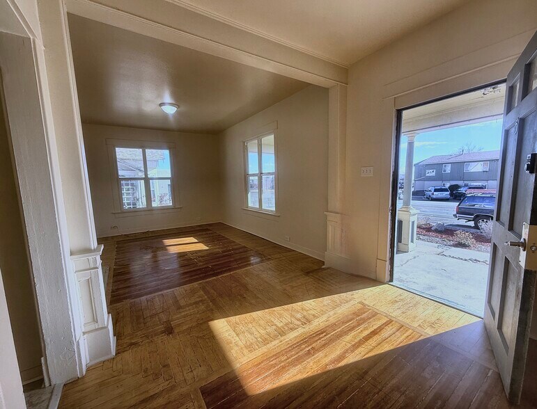 621 13th St, Greeley, CO à vendre - Photo de l’immeuble – Image 3 sur 13