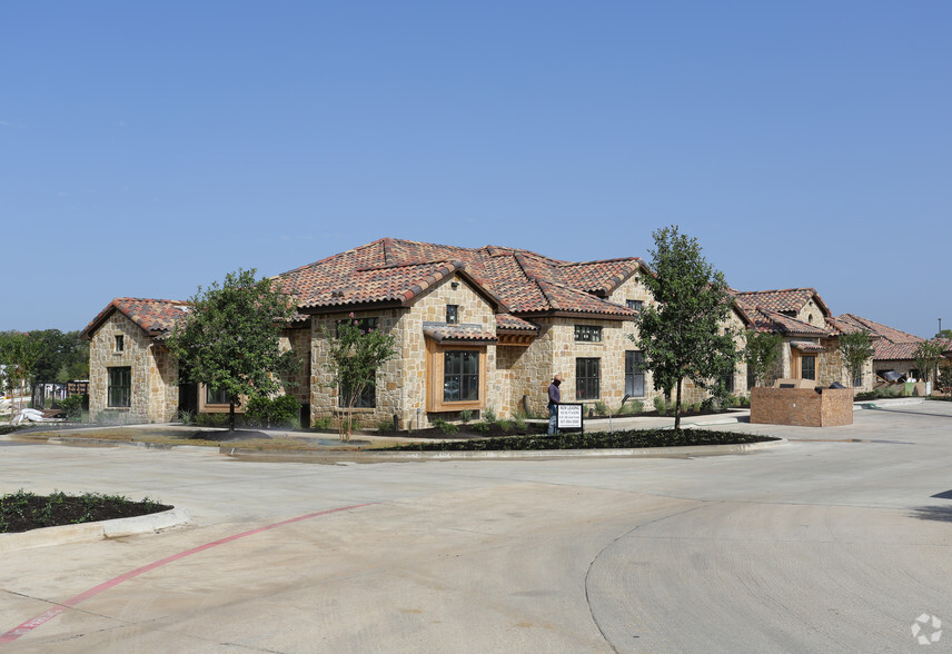 2141 E Kirkwood Blvd, Southlake, TX à louer - Photo de l’immeuble – Image 3 sur 5