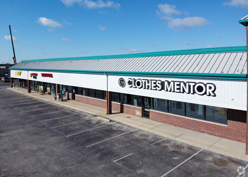 9235-9251 E 141st St, Fishers, IN à louer - Photo de l’immeuble – Image 2 sur 2