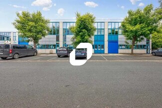 Plus de détails pour 32 Avenue Des Pépiniéres, Fresnes - Bureau, Local d'activités à louer