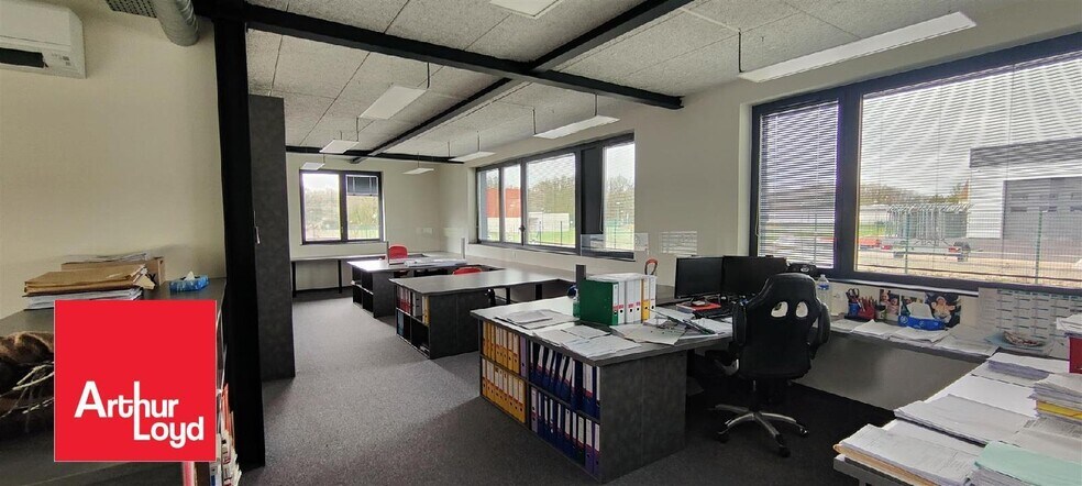 Bureau dans Nogent-le-Phaye à vendre - Photo intérieure – Image 3 sur 4