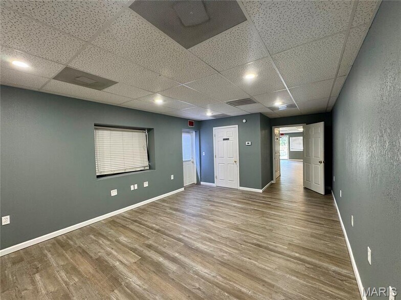 1614 S Broadway St, Poplar Bluff, MO à vendre - Photo intérieure – Image 3 sur 5