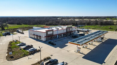 13244 S State Highway 6, Bryan, TX à louer Photo de l’immeuble– Image 1 sur 8