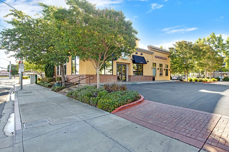 20501-20505 Hesperian Blvd, Hayward, CA à louer - Photo de l’immeuble – Image 3 sur 12