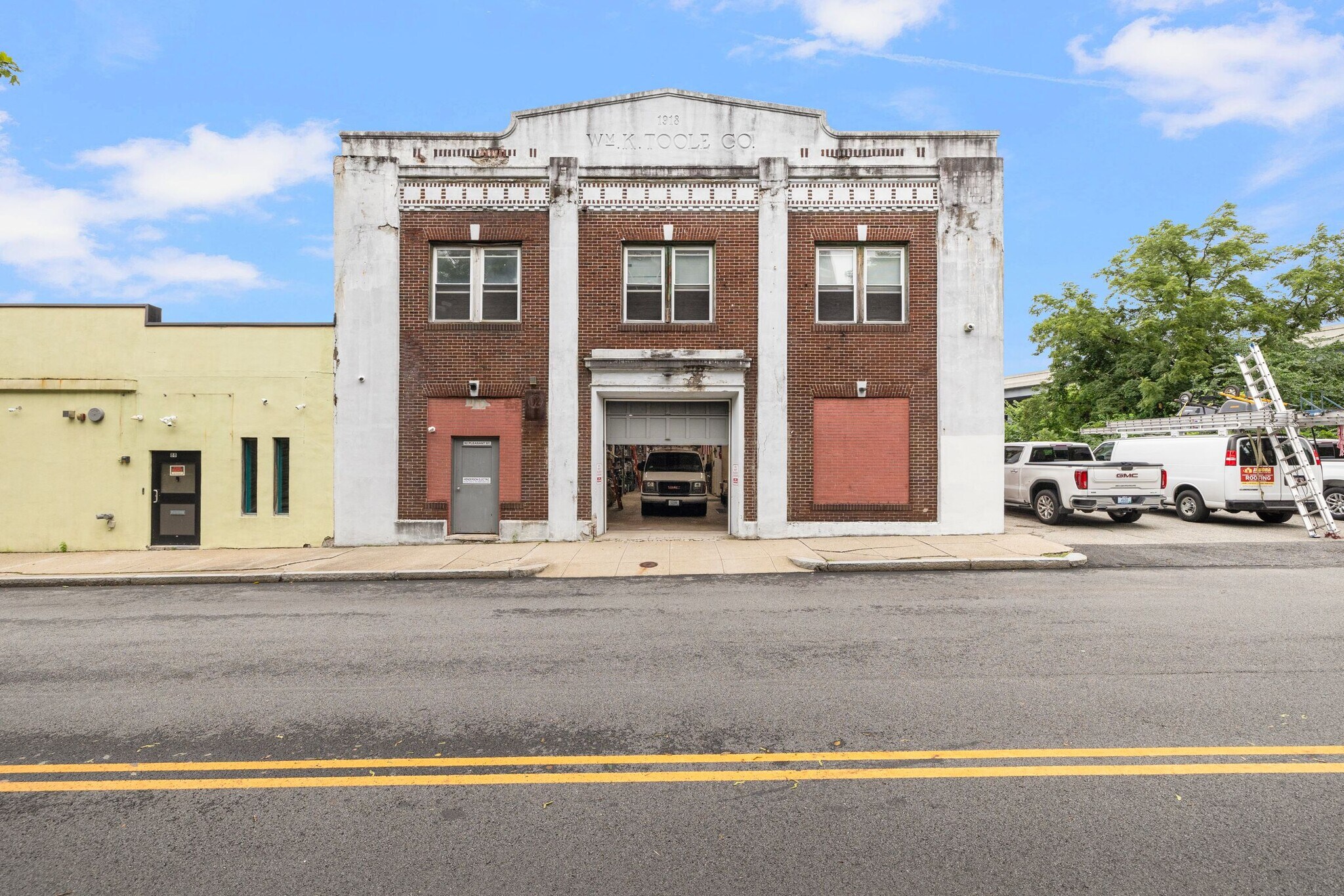 92 Pleasant St, Pawtucket, RI à vendre Photo principale– Image 1 sur 32
