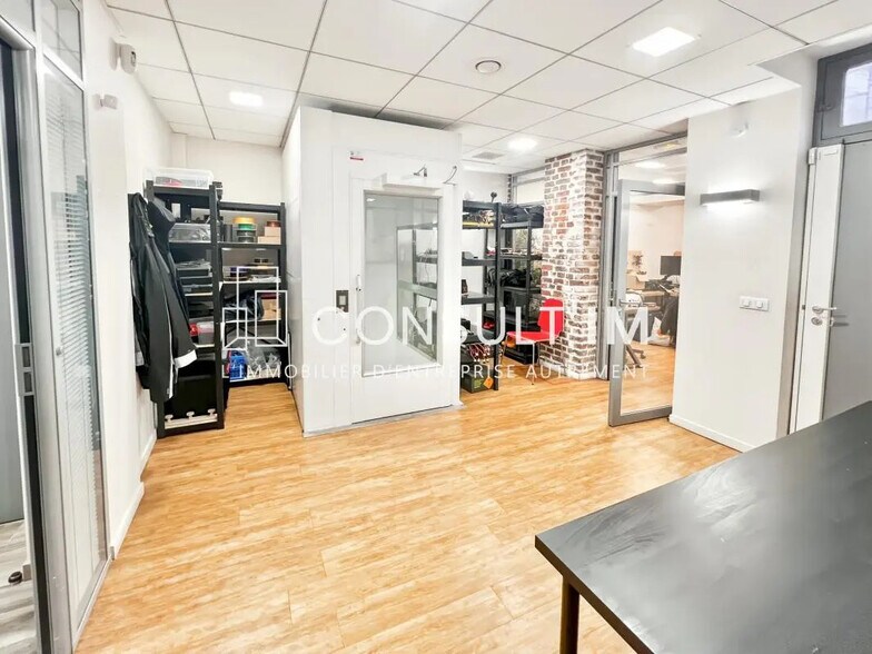 Bureau dans Paris à vendre - Photo de l’immeuble – Image 3 sur 9