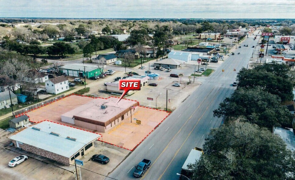 2409 7th St, Bay City, TX à vendre - Aérien – Image 2 sur 12