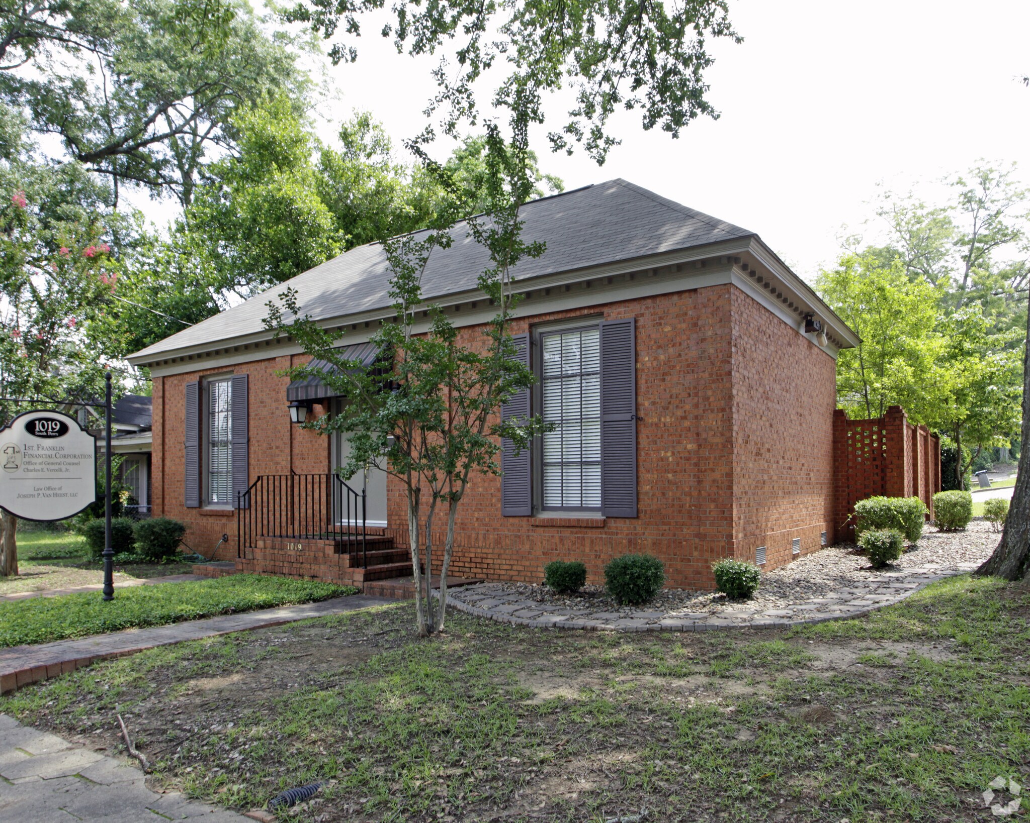 1019 S Perry St, Montgomery, AL à vendre Photo principale– Image 1 sur 17