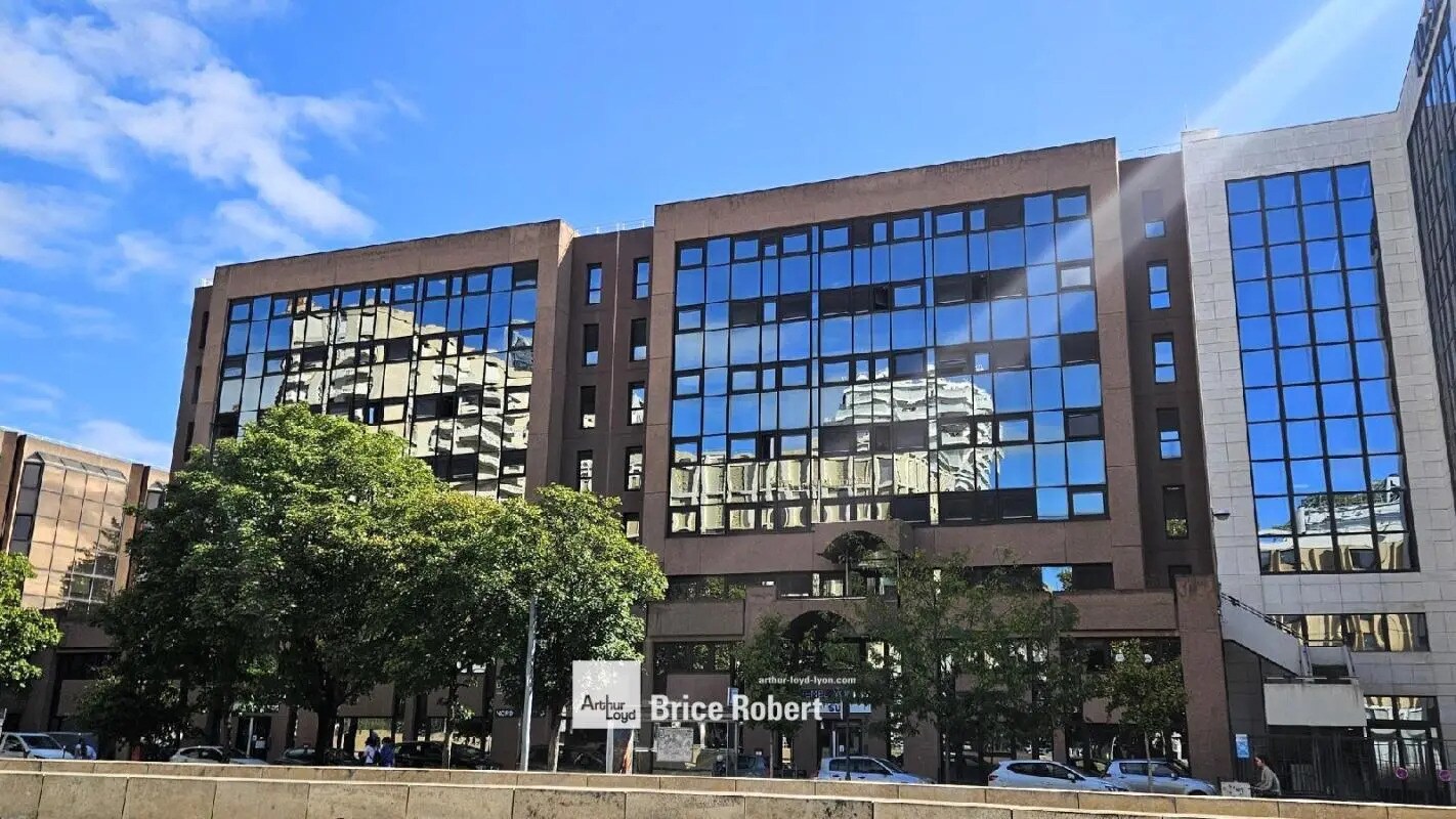 57 Boulevard Marius Vivier-Merle, Lyon à louer Photo de l’immeuble– Image 1 sur 5