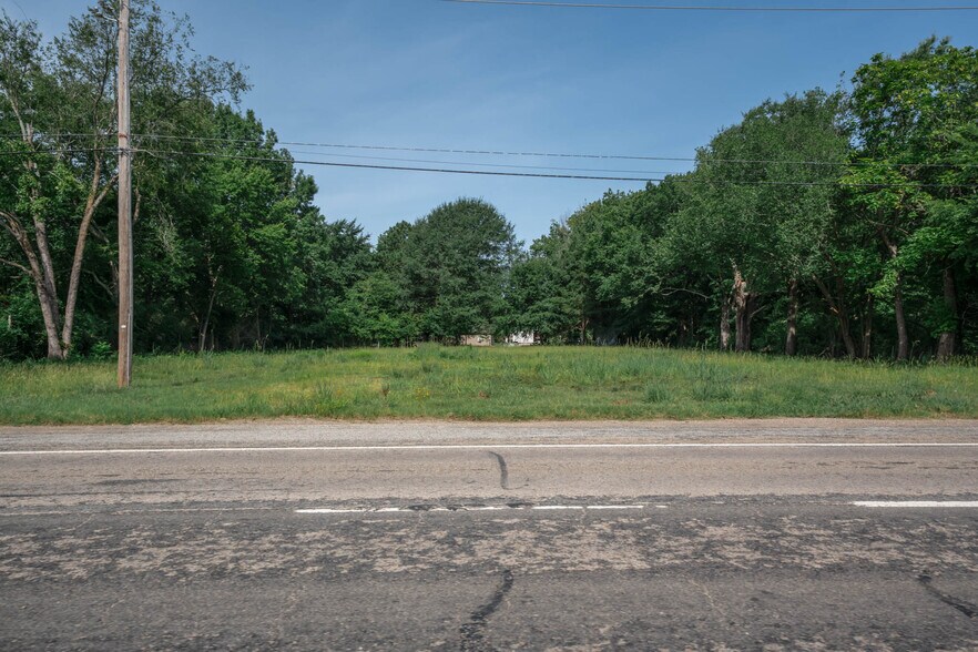 1409 US Highway 271 N, Gilmer, TX à vendre - Photo de l’immeuble – Image 2 sur 9