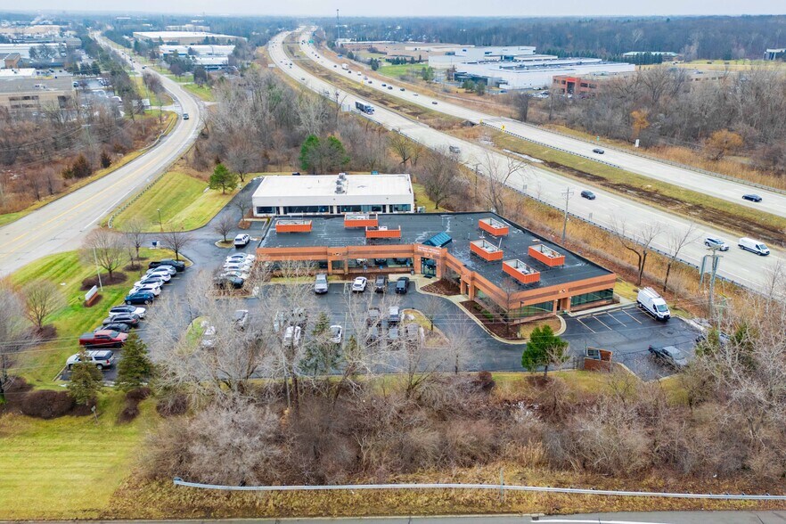 6810-6850 N Haggerty Rd, Canton Township, MI à louer - Photo de l’immeuble – Image 2 sur 15