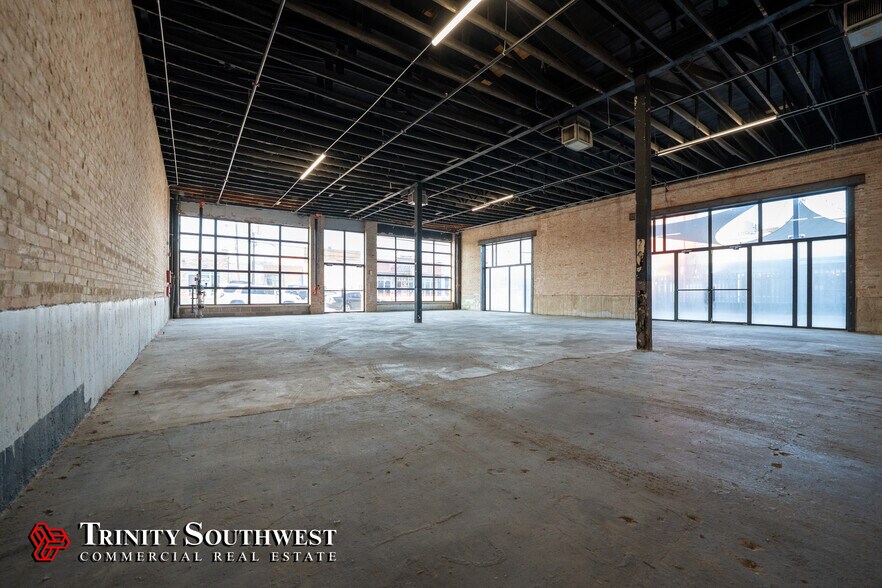 2808 Commerce St, Dallas, TX à vendre - Photo de l’immeuble – Image 3 sur 5