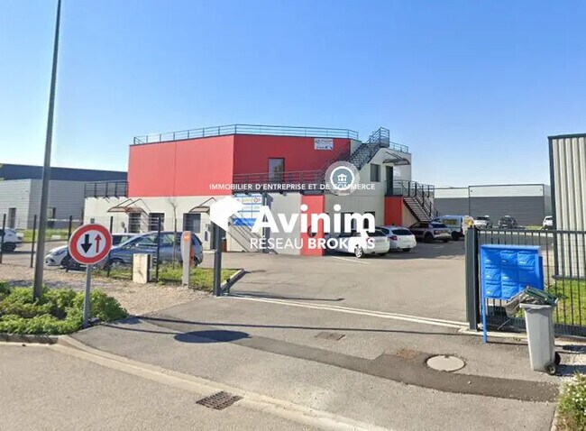 Plus de détails pour Bureau, Industriel/Logistique à louer