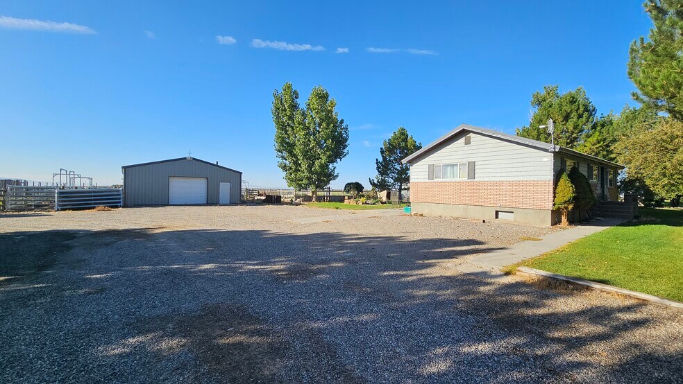1655 W 1000 S, Pingree, ID à vendre - Photo de l’immeuble – Image 2 sur 17