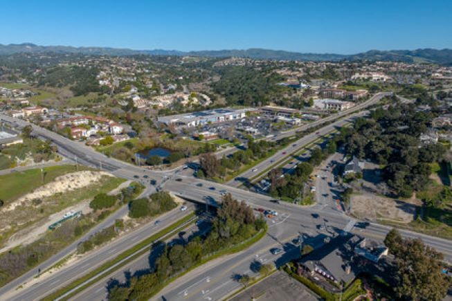 1500-1590 W Branch St, Arroyo Grande, CA à louer Aérien– Image 1 sur 8