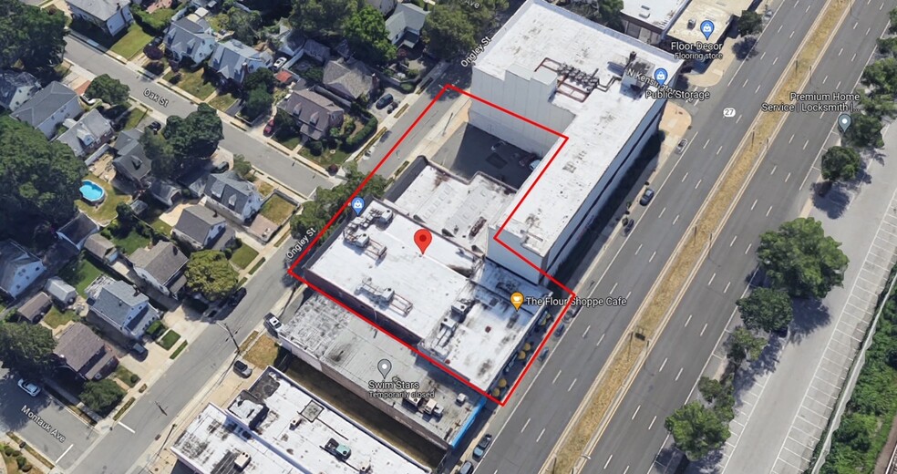 486 Sunrise Hwy, Rockville Centre, NY à vendre - Aérien – Image 1 sur 1