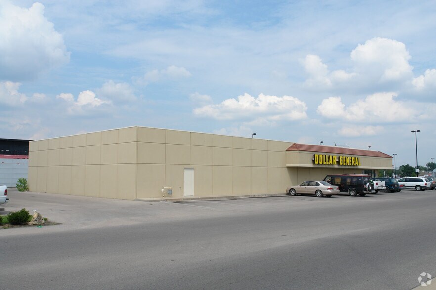 2424 S Broadway St, Wichita, KS à vendre - Photo de l’immeuble – Image 3 sur 4