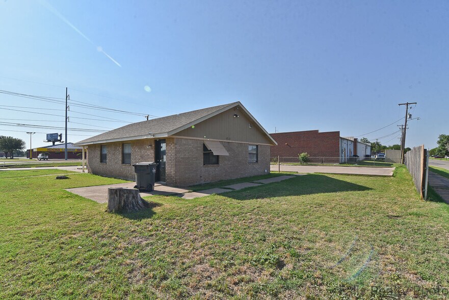 4500 Kemp Blvd, Wichita Falls, TX à vendre - Photo de l’immeuble – Image 2 sur 27