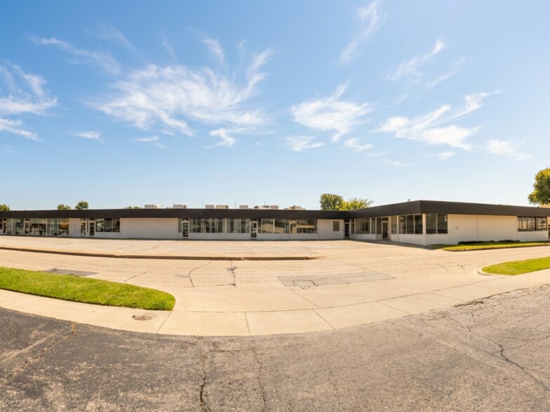 3111 S Jamestown Ave, Tulsa, OK à louer - Photo de l’immeuble – Image 1 sur 6
