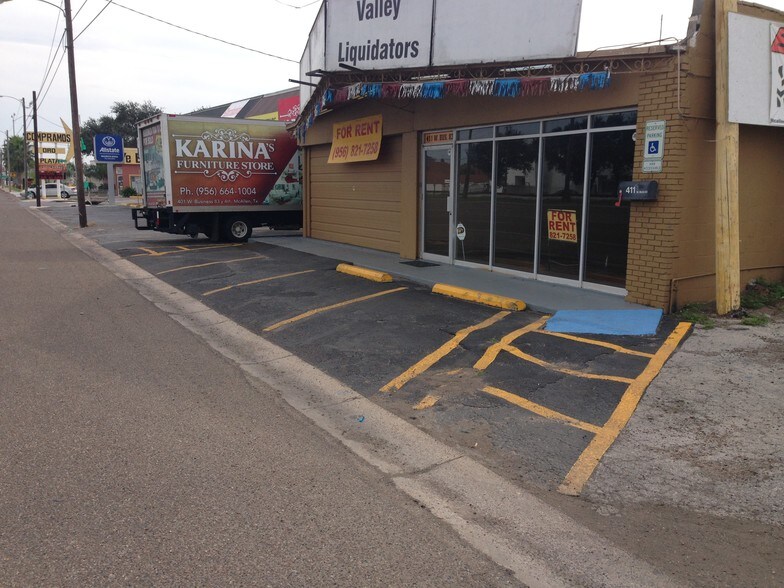 411 W Business 83, McAllen, TX à vendre - Photo de l’immeuble – Image 1 sur 6
