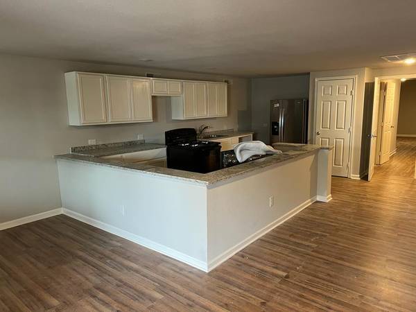 409 W Main St, Whitesboro, TX à louer - Photo intérieure – Image 2 sur 13