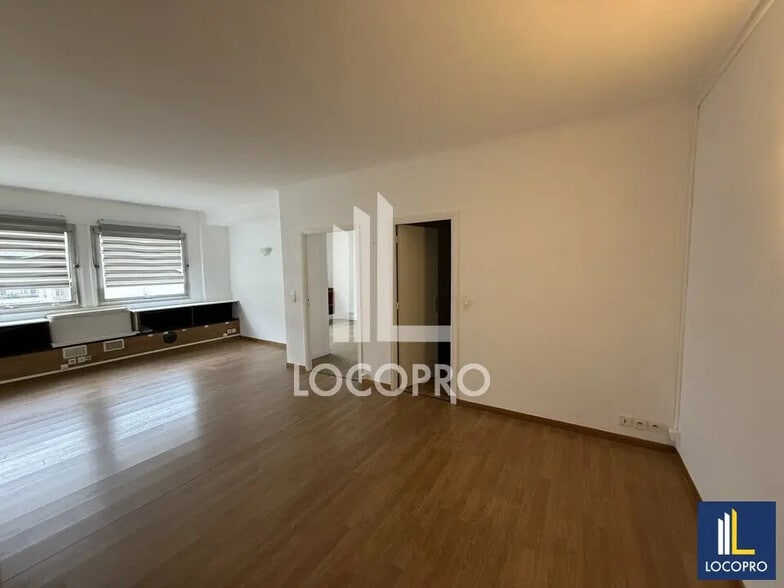 Bureau dans Nice à louer - Photo intérieure – Image 2 sur 11