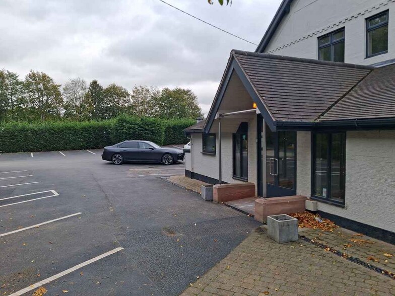 Newcastle Rd, Congleton à vendre - Photo de l’immeuble – Image 2 sur 2