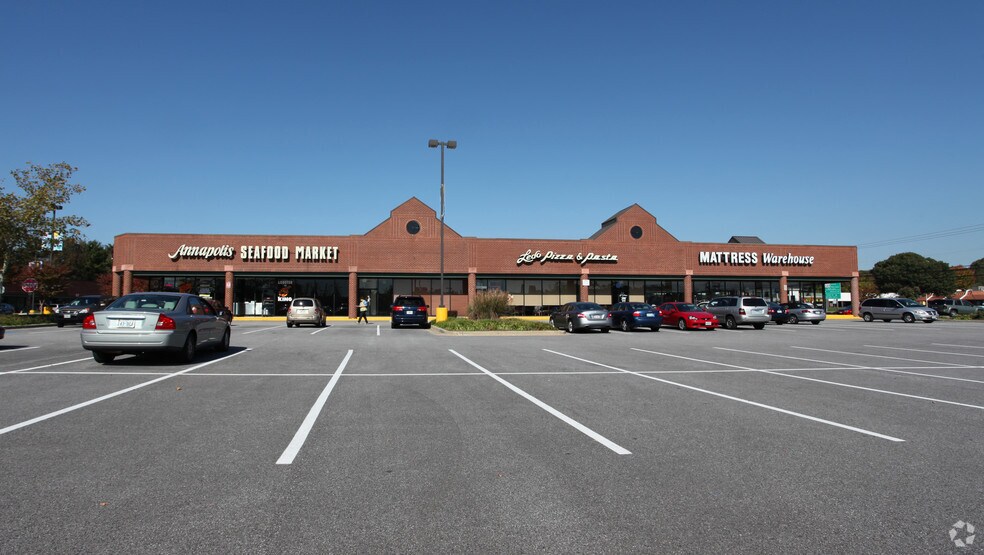 550-552 Ritchie Hwy, Severna Park, MD à louer - Photo de l’immeuble – Image 3 sur 26