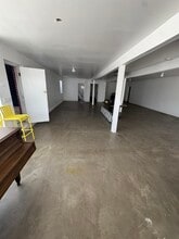 1839 W Pico Blvd, Los Angeles, CA à louer Photo intérieure– Image 1 sur 6