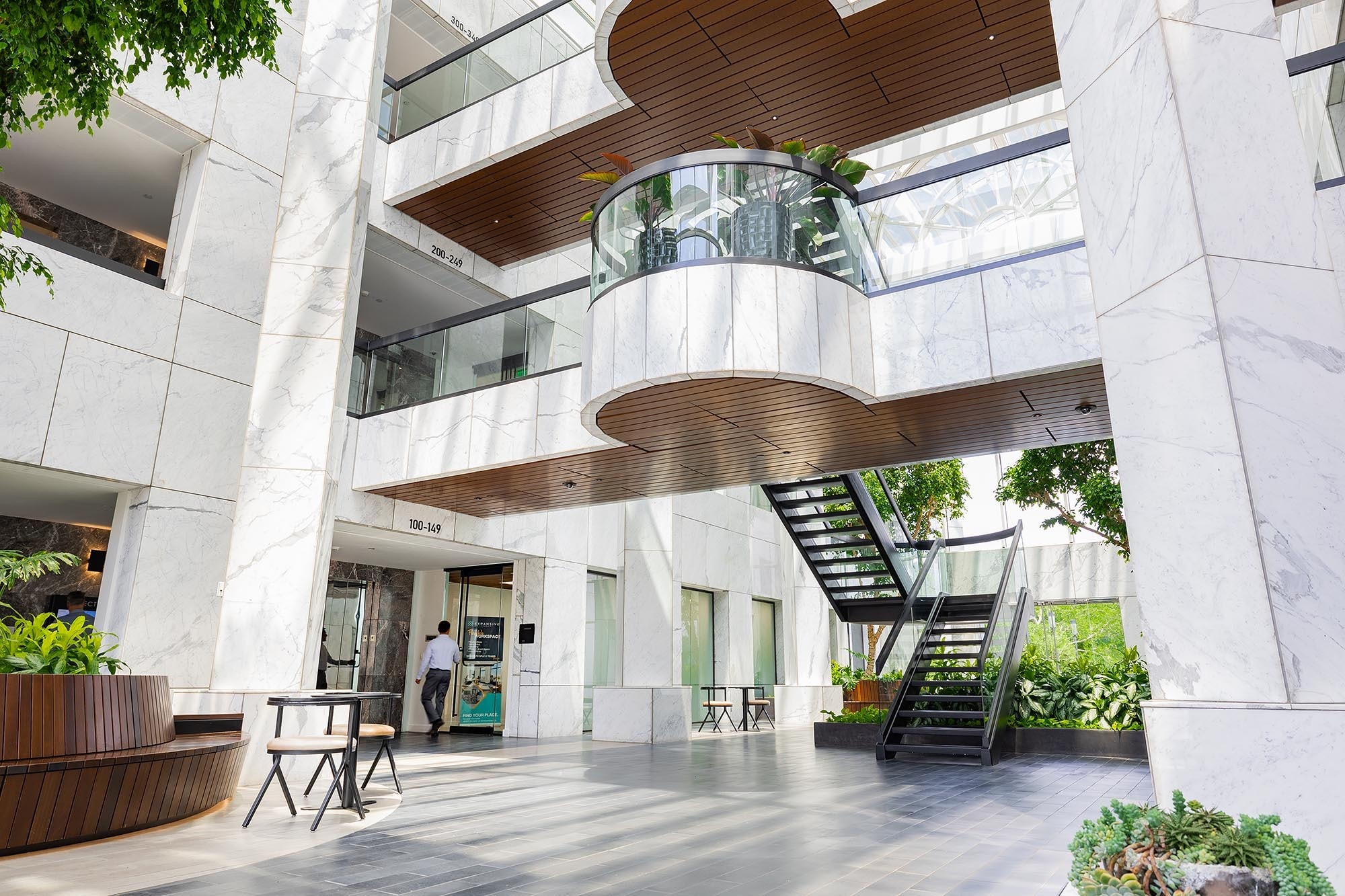 5000 Plaza On The Lake Dr, Austin, TX à louer Photo intérieure– Image 1 sur 11