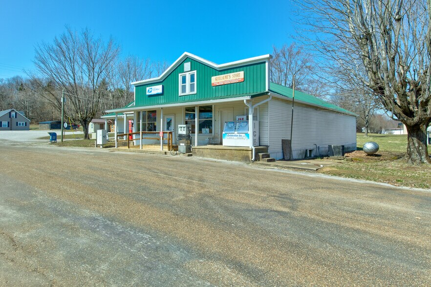 12228 Indiana St, Leopold, IN à vendre - Photo de l’immeuble – Image 2 sur 54