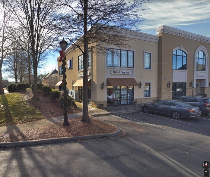 8025-8183 Ardrey Kell Rd, Charlotte, NC à louer - Photo de l’immeuble – Image 1 sur 18