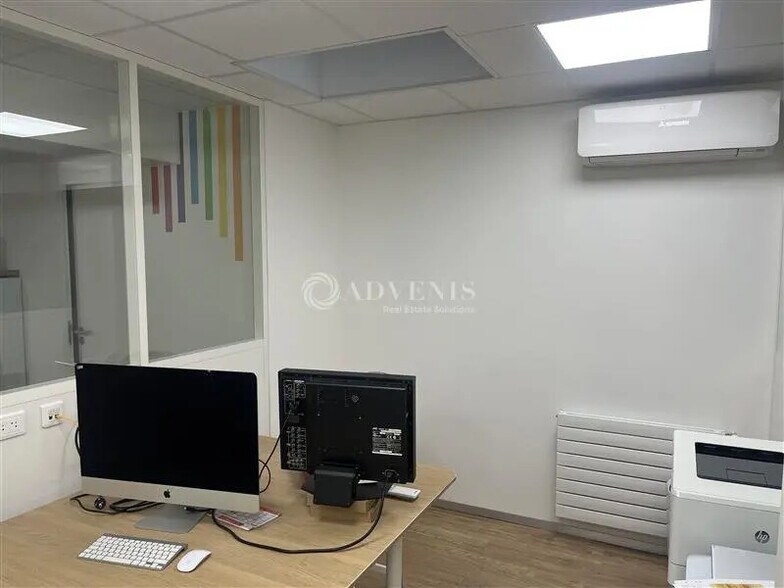 Bureau dans Paris à louer - Photo de l’immeuble – Image 3 sur 8